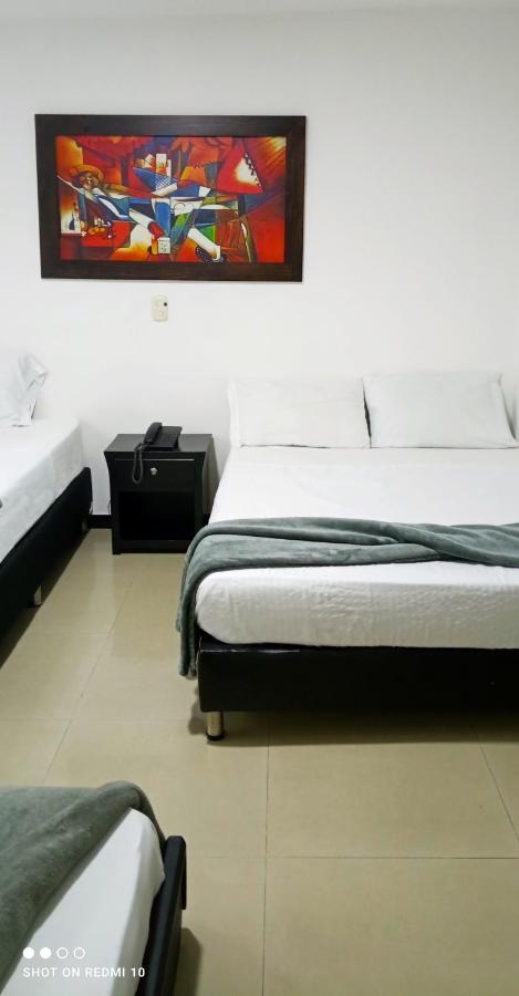 Hotel Girasol 70 Medellín Exteriör bild